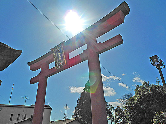 松尾一の鳥居と太陽