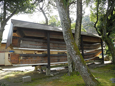 松尾　川渡しの御船