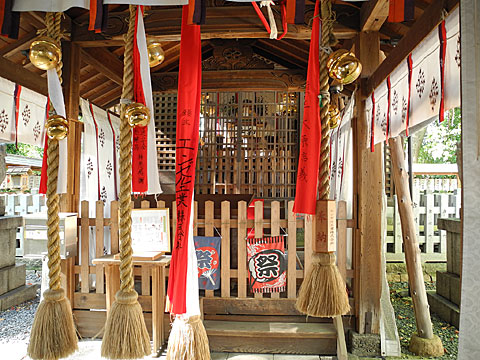 羽束師神社本殿